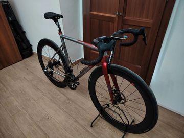 Used T°Red Aracnide SRAM Red eTap AXS 2021 Road & Gravel, Red — image 2 of 8