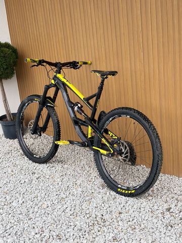 Tweedehands YT Industries Capra 27 AL 2018 2018 Mountainbike — afbeelding 2 van 6