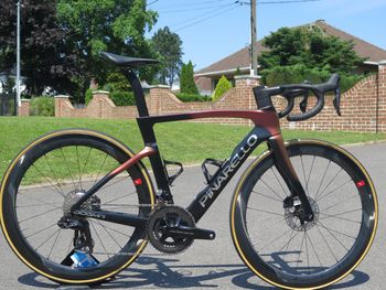 Pinarello DOGMA F DURA ACE Di2 2025 2025 Route & Gravel d'occasion