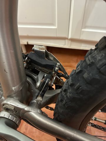 Used Specialized M5 FSR 2009 Mountainbike, Light Gray — image 6 of 12