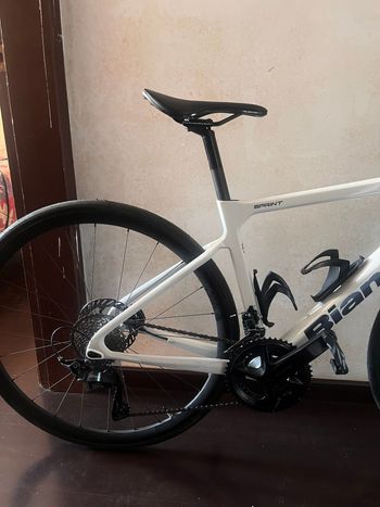 Brugt Bianchi Sprint 105 2024 2024 Road & Gravel — billede 3 af 11