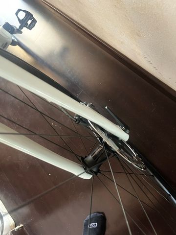 Używany Bianchi Sprint 105 2024 2024 Road & Gravel — zdjęcie 4 z 11