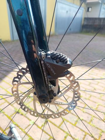 Used Giant Revolt Advanced 2 2024 2024 Road & Gravel, Blue — image 4 of 11