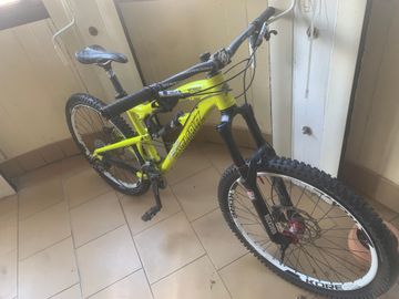 Used Santa Cruz Nomad Shimano SLX 2014 Mountainbike, Orange — image 6 of 6