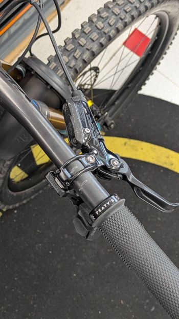 Brugt Yeti SB130 T2 2023 2023 Mountainbike — billede 18 af 23