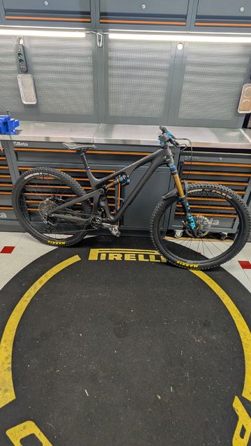 Tweedehands Yeti SB130 T2 2023 2023 Mountainbike — afbeelding 1 van 23