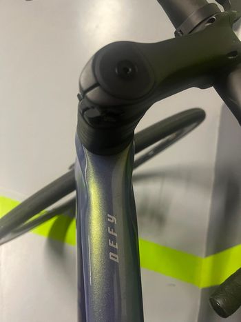 Brugt Giant Defy Advanced Pro 0 2025 2025 Road & Gravel — billede 5 af 15