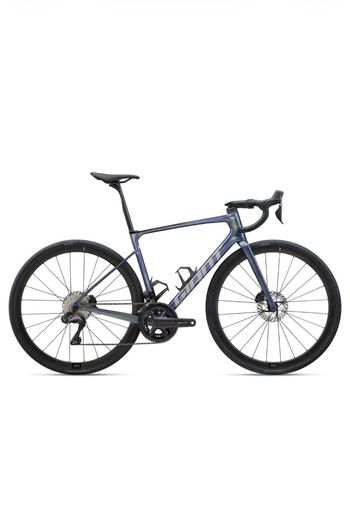 Käytetty Giant Defy Advanced Pro 0 2025 2025 Road & Gravel