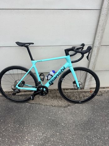 Brugt Bianchi Infinito 105 Di2 2025 2025 Road & Gravel