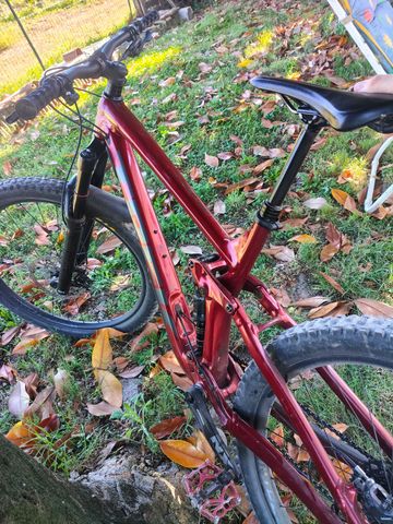 Brugt Trek Remedy 7 2022 2022 Mountainbike — billede 2 af 3