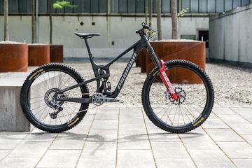 Brugt Propain SPINDRIFT 5 CF Ultimate 2025 2025 Mountainbike — billede 8 af 14