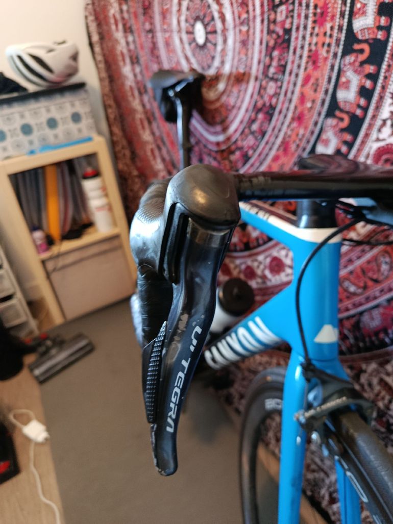 Brugt Canyon Ultimate CF SL 8.0 Di2 2019 2019 Road & Gravel — billede 11 af 13