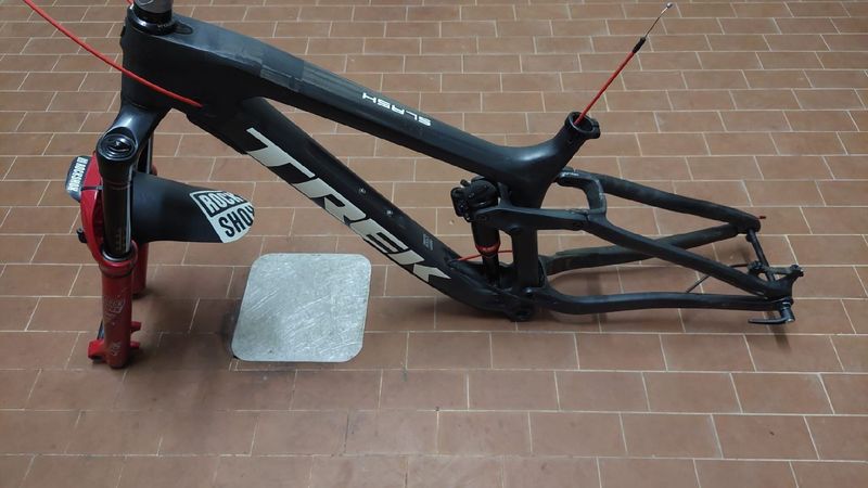 Tweedehands Trek Slash 9.8 2019 Frameset 2019 MTB