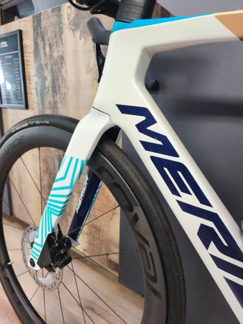 Tweedehands Merida REACTO 6000 2026 2026 Road & Gravel — afbeelding 12 van 14