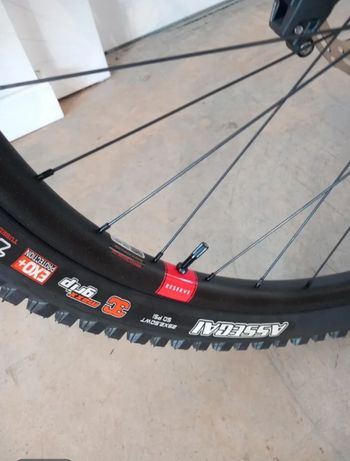 Brugt Santa Cruz VALA Sram Eagle Transmission GX 2026 Mountainbike — billede 6 af 7