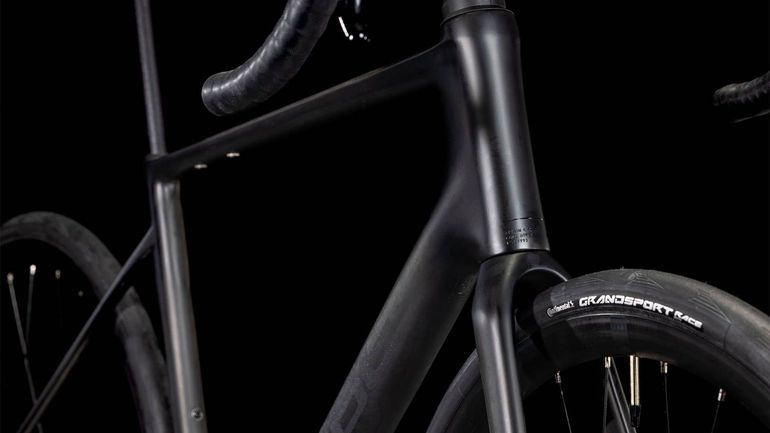 Brugt CUBE ATTAIN C:62, RACE 2025 2025 Road & Gravel — billede 5 af 9