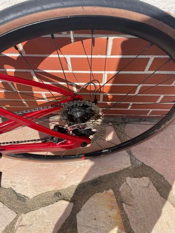 Used Van rysel Edr Shimano Ultegra 2023 Road & Gravel, Red — image 8 of 8