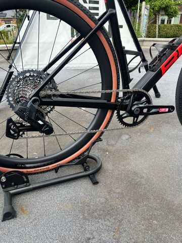 Używany BMC Kaius 01 FOUR 2026 2026 Road & Gravel — zdjęcie 2 z 8