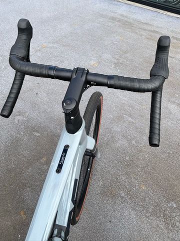Used BMC Kaius 01 THREE 2026 2026 Road & Gravel, Light Gray — image 6 of 7