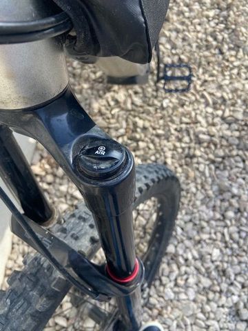 Gebrauchtes Lapierre Overvolt AM 6.6 2021 2021 Mountainbike, Hellgrau, 27.5 — Bild 6 von 9