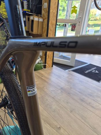 Używany Bianchi Impulso COMP 2026 2026 Road & Gravel — zdjęcie 3 z 5