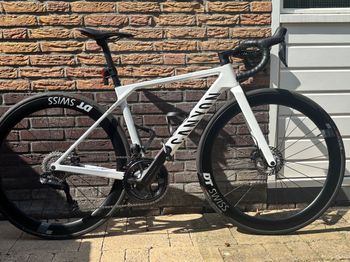 Gebrauchtes Canyon Ultimate CF SLX 8 Di2 Speed 2025 2025 Road & Gravel