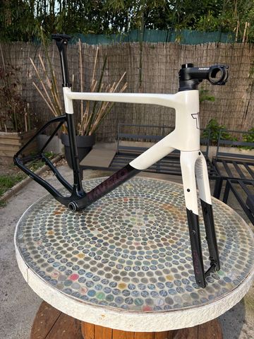 Used Tavelo Custom Frameset 2025 Road & Gravel, White — image 5 of 9