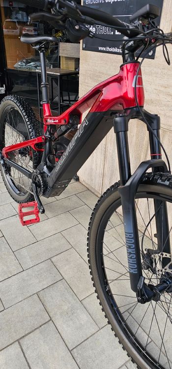 Used Olympia Custom Shimano SLX 2025 Mountainbike, Red — image 5 of 6
