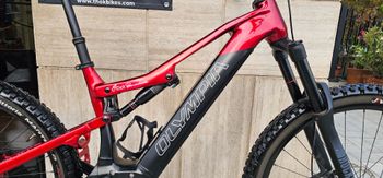 Used Olympia Custom Shimano SLX 2025 Mountainbike, Red — image 3 of 6