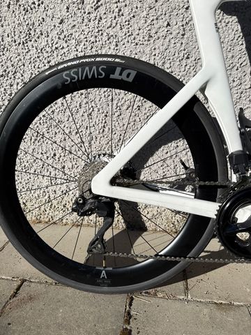 Brugt Canyon Aeroad CF SLX 7 Di2 2026 2026 Road & Gravel — billede 4 af 9