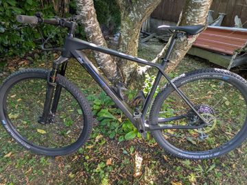 CUBE REACTION C:62 SLT 2019 2019 Mountainbike usato, Nero — immagine 1 di 8