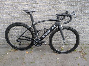 Used Trek Madone 9.5 Ultegra Di2 2017 2017 Road & Gravel