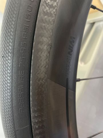 Used Specialized Tarmac Shimano 105 Di2 2019 Road & Gravel, Light Gray — image 4 of 6