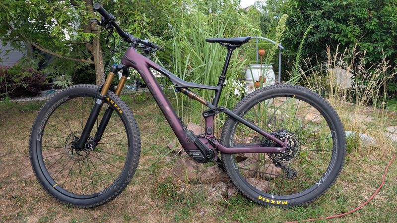 Tweedehands Orbea RISE H10 2022 2022 MTB