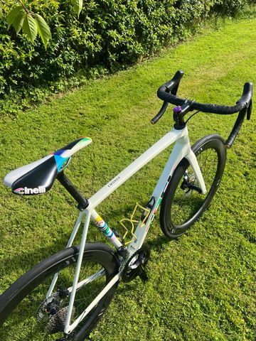 Brugt Trek Emonda Shimano 105 Di2 2025 Road & Gravel — billede 5 af 6