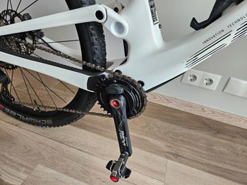 Używany Scott Spark RC Team 2024 2024 Mountainbike — zdjęcie 8 z 10