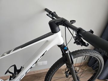 Używany Scott Spark RC Team 2024 2024 Mountainbike — zdjęcie 4 z 10