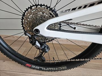 Używany Scott Spark RC Team 2024 2024 Mountainbike — zdjęcie 9 z 10
