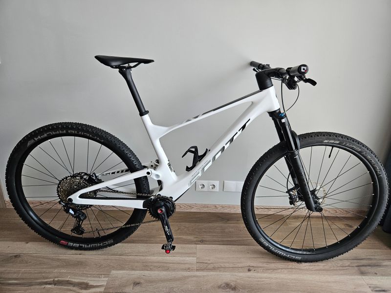 Tweedehands Scott Spark RC Team 2024 2024 MTB