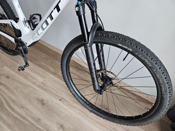 Używany Scott Spark RC Team 2024 2024 Mountainbike — zdjęcie 7 z 10