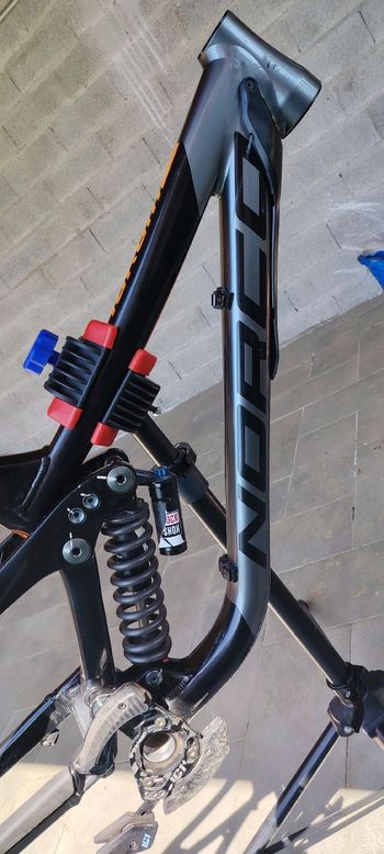 Norco Aurum A7.2 2017 Frameset 2017 Mountainbike usato, Nero — immagine 9 di 9