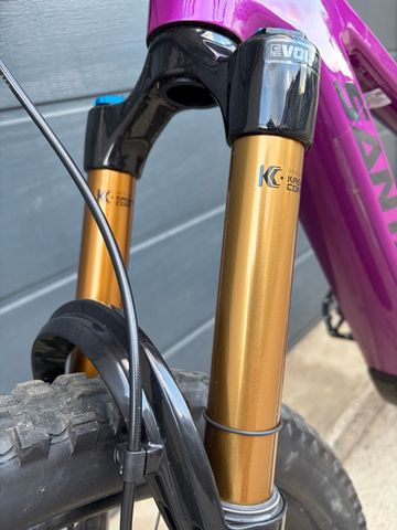 Used Santa Cruz Heckler SRAM GX 2024 Mountainbike, Purple, Mixed — image 19 of 24