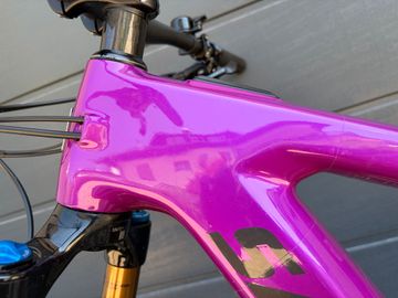 Käytetty Santa Cruz Heckler SRAM GX 2024 Mountainbike — kuva 6 / 10
