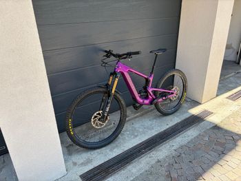 Used Santa Cruz Heckler SRAM GX 2024 Mountainbike, Purple — image 2 of 8