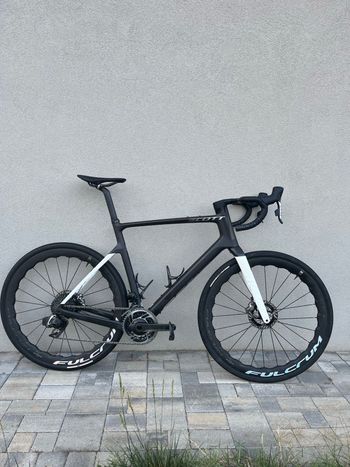 Używany Scott Addict Gravel Tuned 2023 2023 Road & Gravel