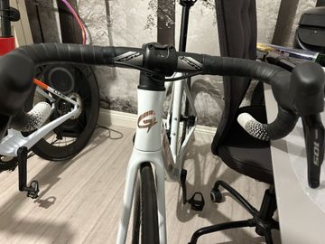 Gusto Custom Shimano 105 2025 Road & Gravel d'occasion — image 6 sur 7