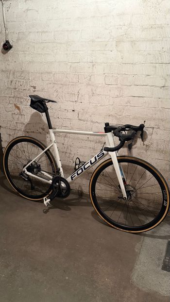 Brugt Focus IZALCO MAX DISC 8.9 2021 2021 Road & Gravel