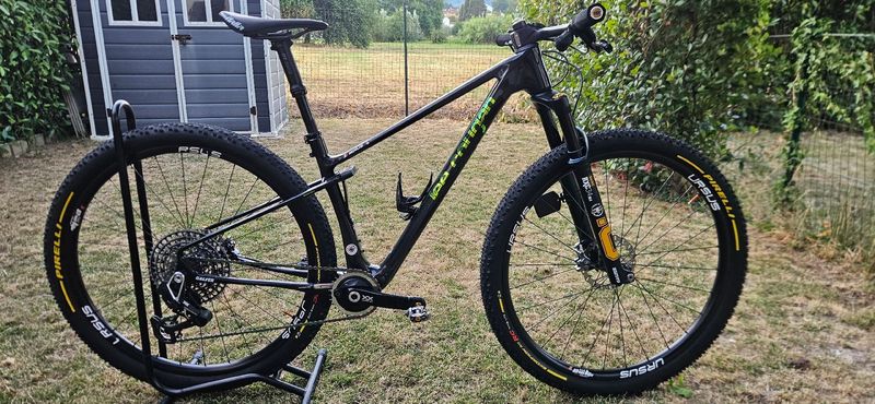 Używany Lee Cougan Rampage Innova Race Eagle 2024 2024 MTB