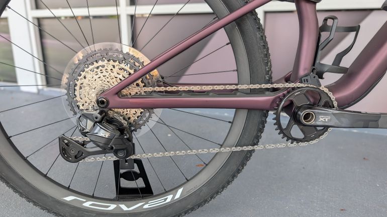 Used Specialized Epic 8 Expert 2026 2026 Mountainbike, Red — image 3 of 5
