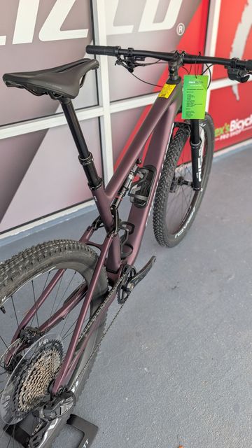 Used Specialized Epic 8 Expert 2026 2026 Mountainbike, Red — image 5 of 5